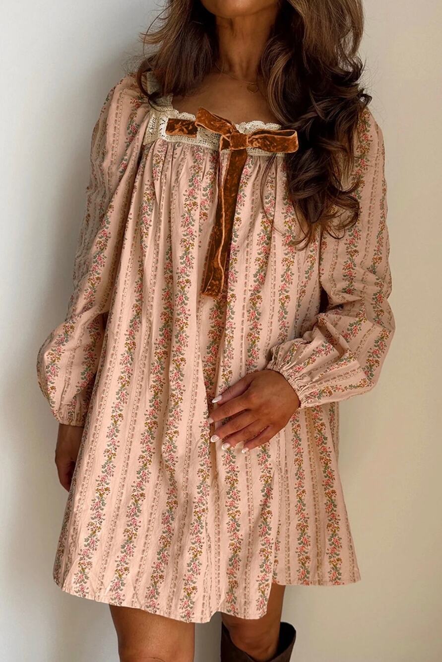 LovLov Floral Mini Dress M Pink Cottagecore Lace Velvet Bow Long Sleeve EUC